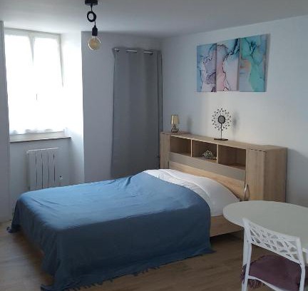 Cosne-Cours-sur-Loire Apartment | Studios tout équipés