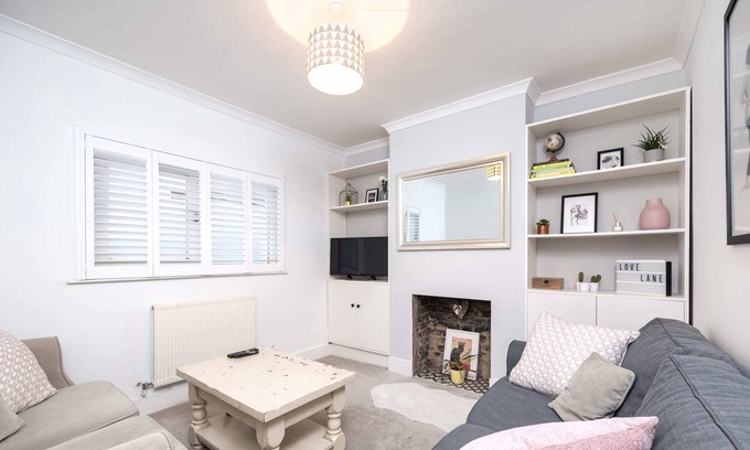 Anerley House | Stunning 2BR House in London