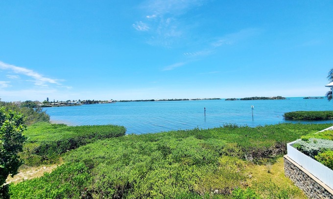 Indigo Reef Marina Homes House | Stunning 3/2.5 Townhouse with amazing Gulf Front view and sunsets!