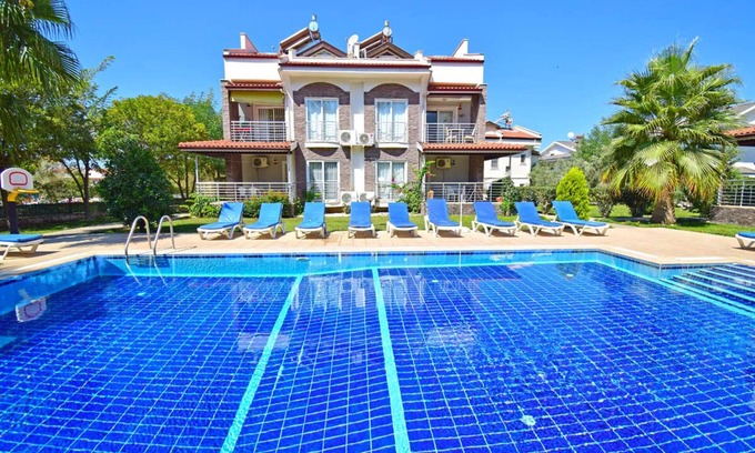 Hisaronu Apartment | Stunning 3 Bedroom 3 Bathroom Apartment With Private Roof Terrace & Free WIFI