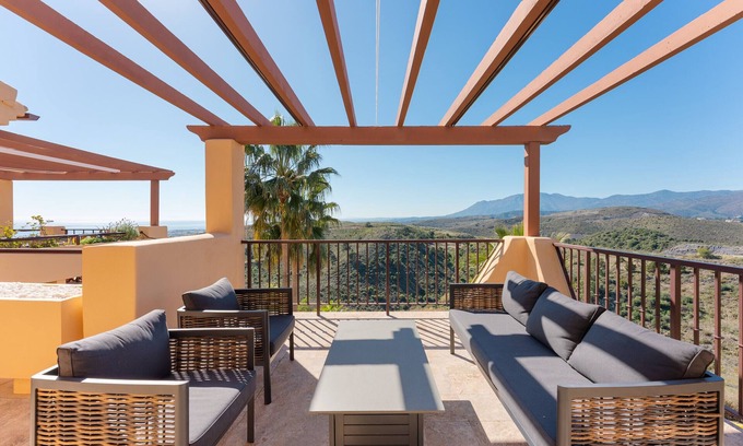 New Golden Mile Apartment | Stunning 3-Bedroom Seaview Penthouse