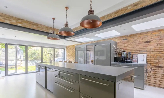 Northcote House | Stunning 3BD Home - Clapham, near Northcote Rd