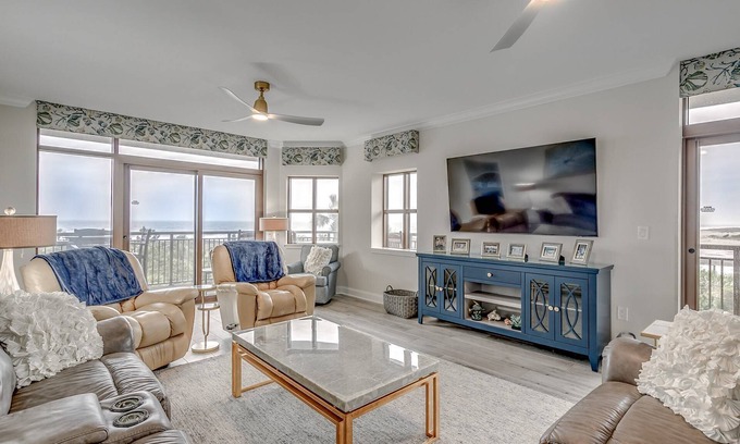 Windy Hill Condo | Stunning 3rd Floor Oceanfront End Unit Condo at North Beach Resort - $300 FREE Activities Daily