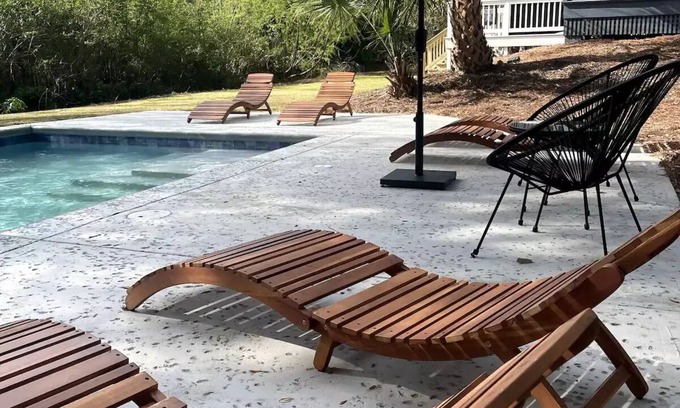 Folly Field House | *Stunning 4 bedroom beach retreat w/private pool*