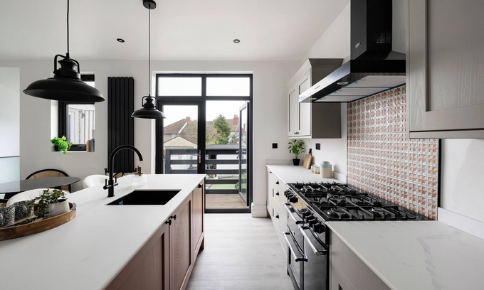 Horfield House | Stunning 4 bed house in Horfield with all amenities