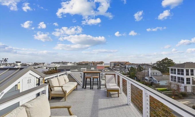 Bethany Beach House | Stunning 6BR Beach House | Rooftop Deck | Hot Tub