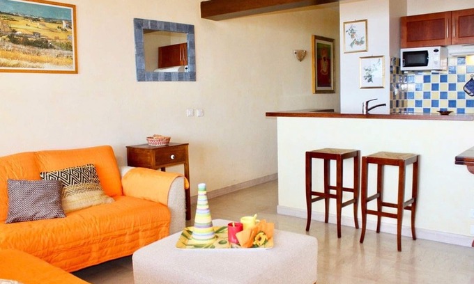 Villeneuve Loubet Beach Apartment | Stunning apartment with terrace and garage, 3 min from beach, sleeps 4