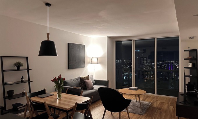 Downtown Miami Apartment | Stunning Apartment in Miami