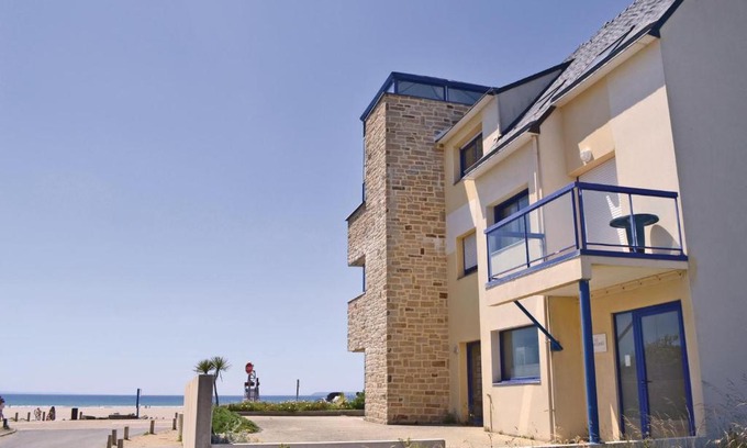 Saint-Nic Apartment | Stunning apartment in St, Nic with 1 Bedrooms
