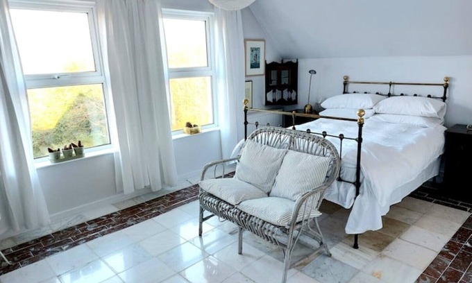 Ramelton Condo | Stunning apartment set in private native woodland