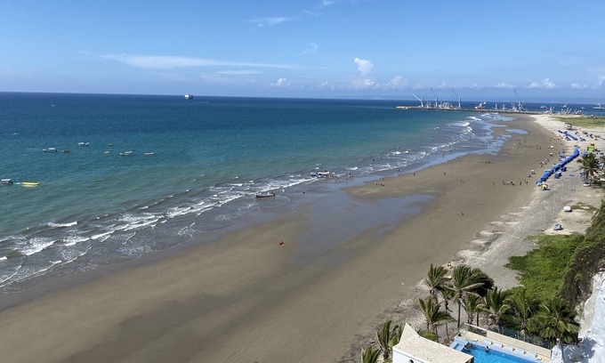 Manta Condo | Stunning beach and oceanview for you