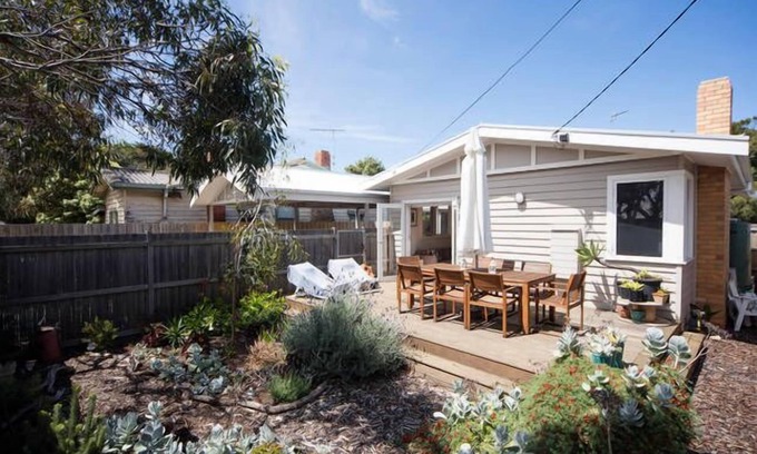 Barwon Heads House | Stunning Beach Getaway Home in a Convenient Location in Barwon Heads