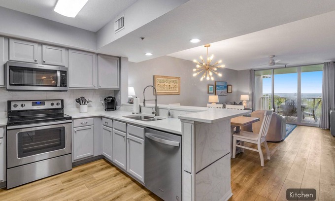 Destin Condo | Stunning Coastal Condo with Private Beach, Water Views & Daily VIP Excursions