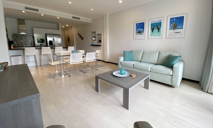 Oranjestad-West Condo | Stunning condo across from Eagle Beach