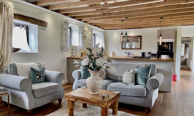 Westfield Cottage | Stunning country Cottage in Westfield, East Sussex.