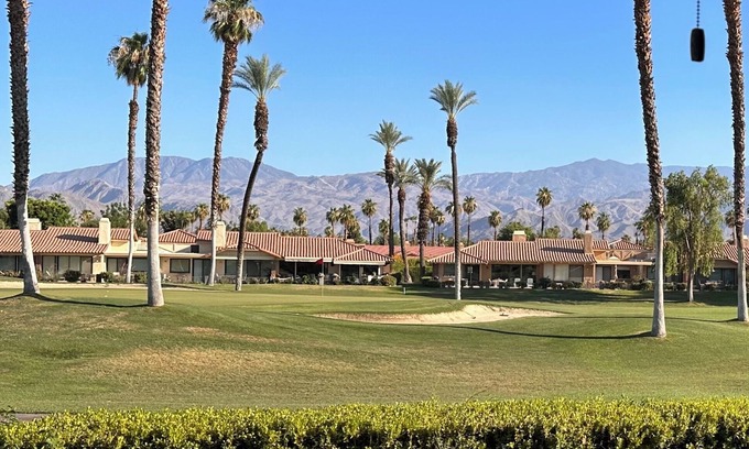 Palm Desert Condo | Stunning, Dog-Friendly Desert Contemporary