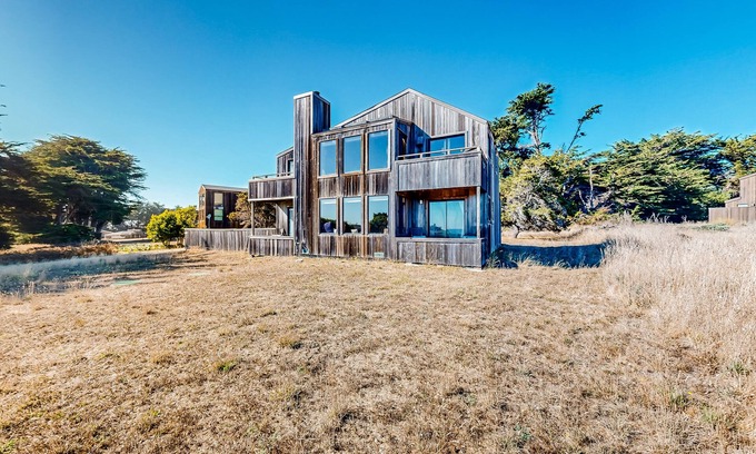 Sea Ranch House | Stunning dog-friendly home with ocean views, private hot tub & pool access