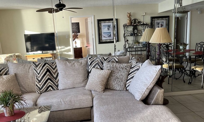 Panama City Beach Condo | Stunning Edgewater Beachfront Condo Gated Secure Family Resort.