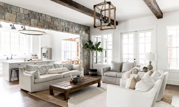 Franklin House | Stunning Estate in Leipers Fork with Pool, Hot Tub, Sauna