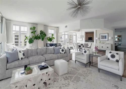 Clearwater Beach Apartment | Stunning Four-Bedroom Penthouse with Gulf Views