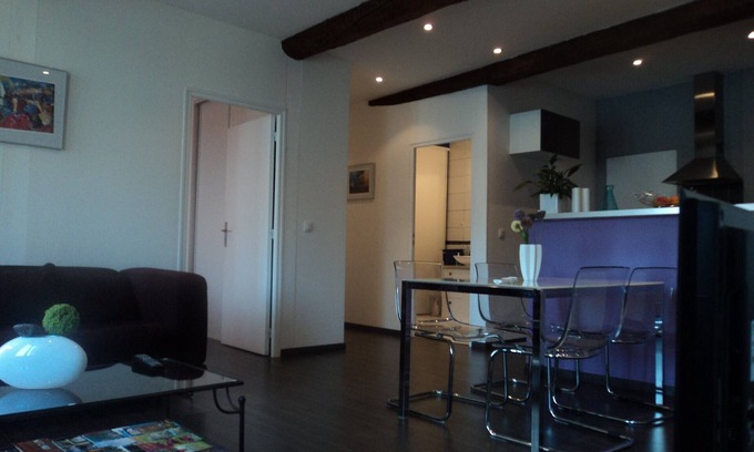 Port-Vendres Apartment | Stunning fully renovated apartment with air-conditioning