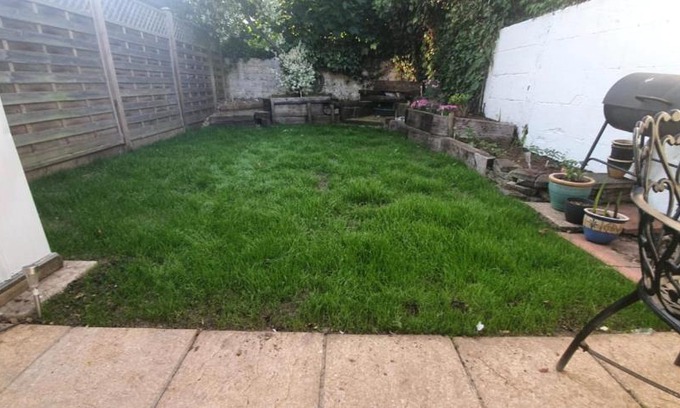 Twickenham Riverside Apartment | Stunning garden flat