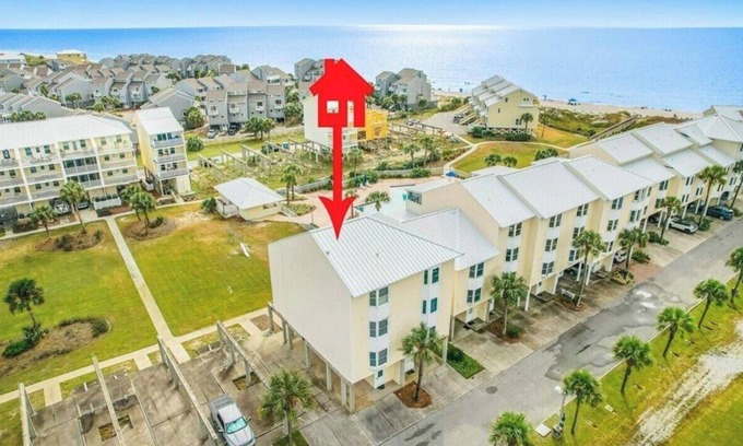 Port St. Joe House | STUNNING Gulf Views, Direct Beachfront, PET FRIENDLY, Personal Elevator, POOL