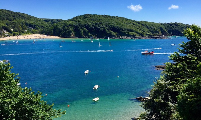 Salcombe House | Stunning Holiday Home with Pool,Terraces & Sea View in Salcombe