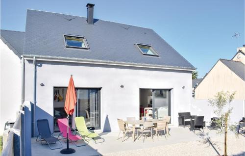 Saint-Germain-sur-Ay House | Stunning Home In Saint-Germain-Sur-Ay