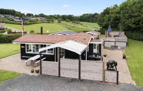 Aabenraa House | Stunning Home In Aabenraa With Kitchen
