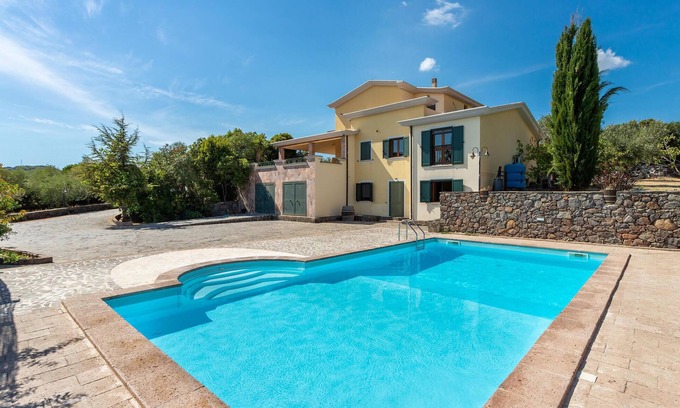 Bosa House | Stunning home in Bosa