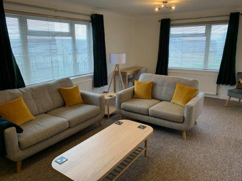 South Petherton House | Stunning Home in Large Gardens