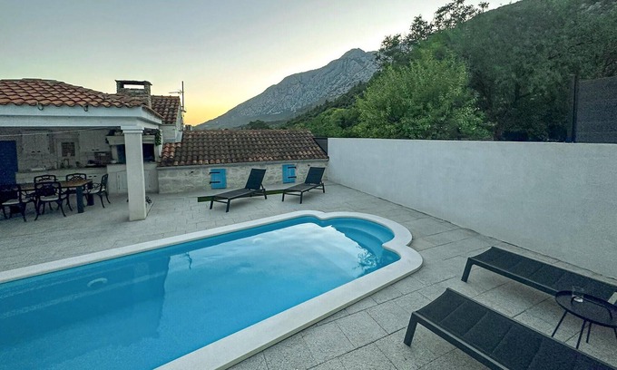 Stankovici House | Stunning home in Orebic with WiFi