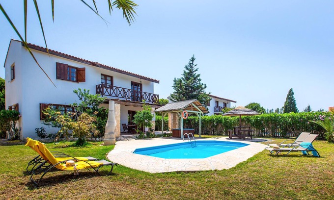 Pomos House | Stunning home in Pomos with WiFi