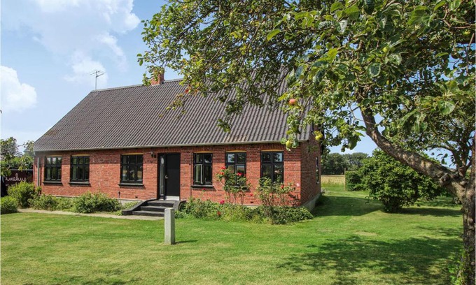 Samsø House | Stunning Home In Samsø With Wifi