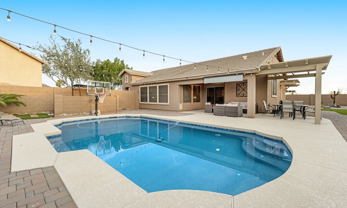 Sierra Estates-Summit House | Stunning home with mountain views, pool, fast WiFi, central AC & W/D