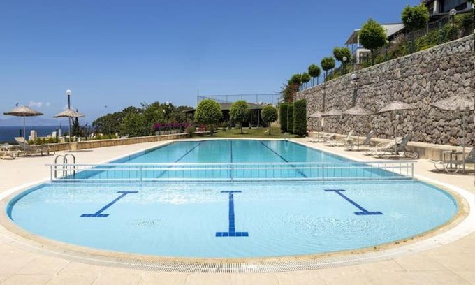Kadıkale Apartment | Stunning House with Sea View and Shared Pool in Bodrum