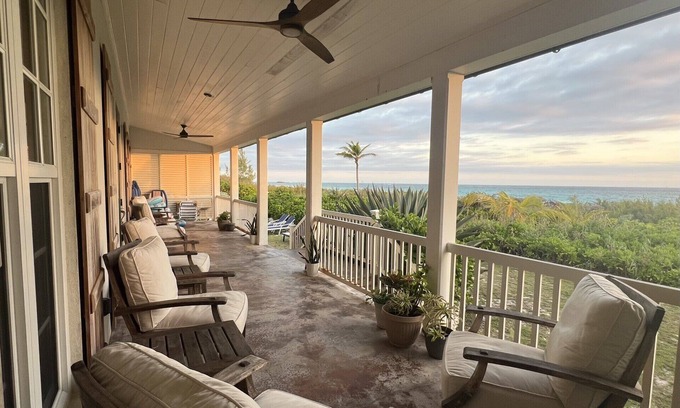 Governor's Harbour Villa | Stunning Luxury Villa Directly On French Leave Beach