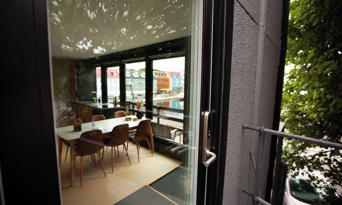 Torshavn Apartment | Stunning Marina View - Brand New - City Center