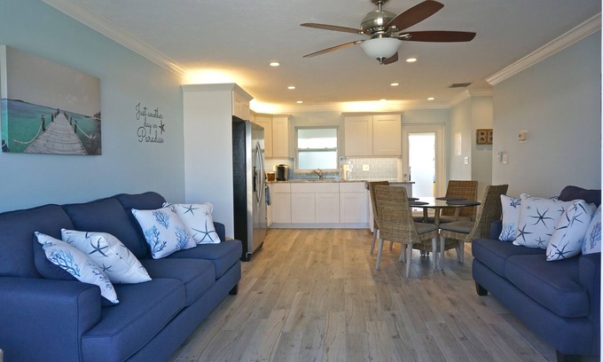 Siesta Key Condo | STUNNING MODEL VILLA, STEPS TO THE SIESTA KEY SAND. YOU WILL LOVE IT