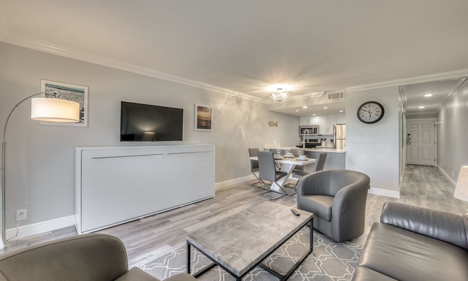 Captiva Condo | Stunning Modern beach front unit - completely renovated! Includes golf cart!