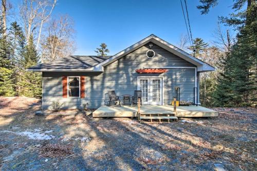 Monson House | Stunning Monson Getaway on the Water!