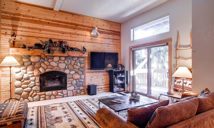 Four O'Clock House | Stunning Multi-Level Home near Hiking Trails and Main St, with PRIVATE Hot Tub WP33