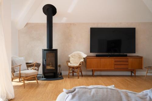 Chysauster House | Stunning new 4 bed Penzance town Loft with parking