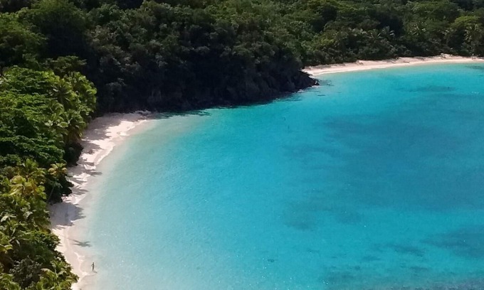 Estate Hawksnest Cottage | Stunning North Shore Honeymoon Cottage