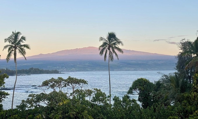 Hilo Condo | Stunning Ocean Front views, 2-bedroom condo w/lanai next to Richardson's Beach