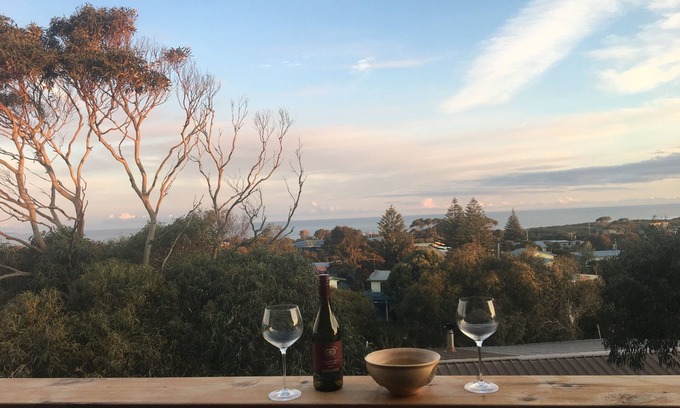 Cape Paterson House | STUNNING Ocean views,quiet location, newly renovated/Central Cape Paterson/Wifi
