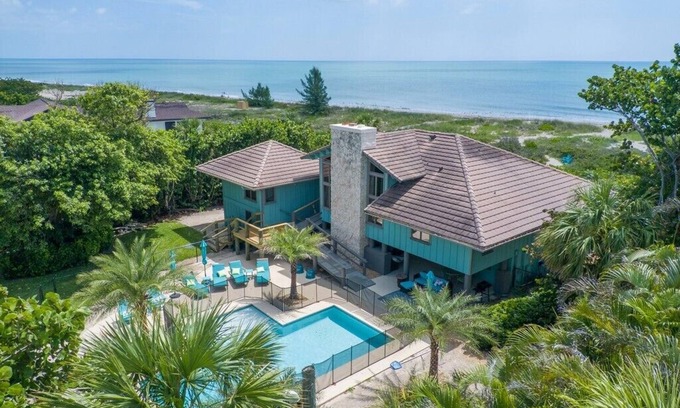 South Beach House | STUNNING OCEANFRONT SEA TURTLE RESORT Beach Home with Resort Pool WOW!