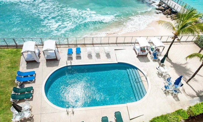 Saint Lawrence Condo | Stunning Oceanfront with Beach, Pool and Priceless View