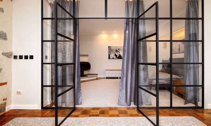 Old Town Apartment | Stunning Old Town Getaway with Sauna!
